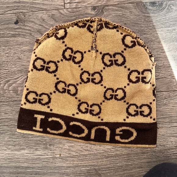 Gucci Beanie - Picture 3 of 4